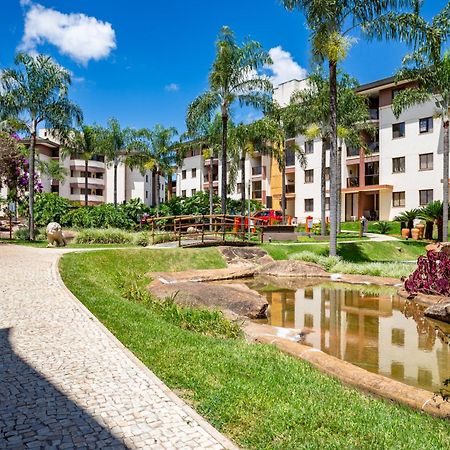 Life Resorts - J 215 - Beira Lago - Piscina - Clube - Refugio Do Casal - By Hospede Facil 巴西利亚 外观 照片